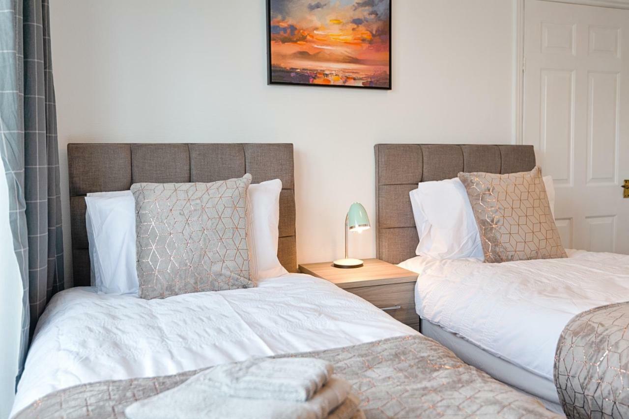 Spacious House In Tv In Every Bedroom *
