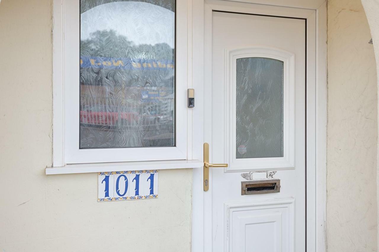 Spacious House In Tv In Every Bedroom Swansea